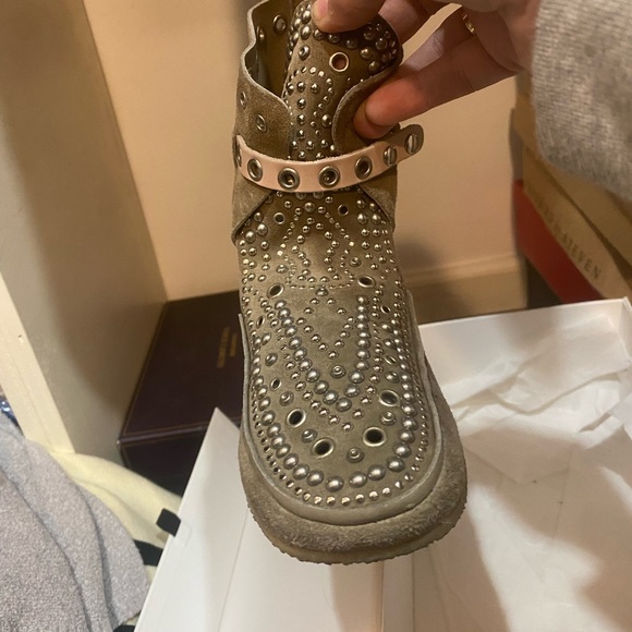 Pre-owned Isabel Marant Studded Moccasin - Taupe Size 40 (8.5 US) - Picture 3 of 9